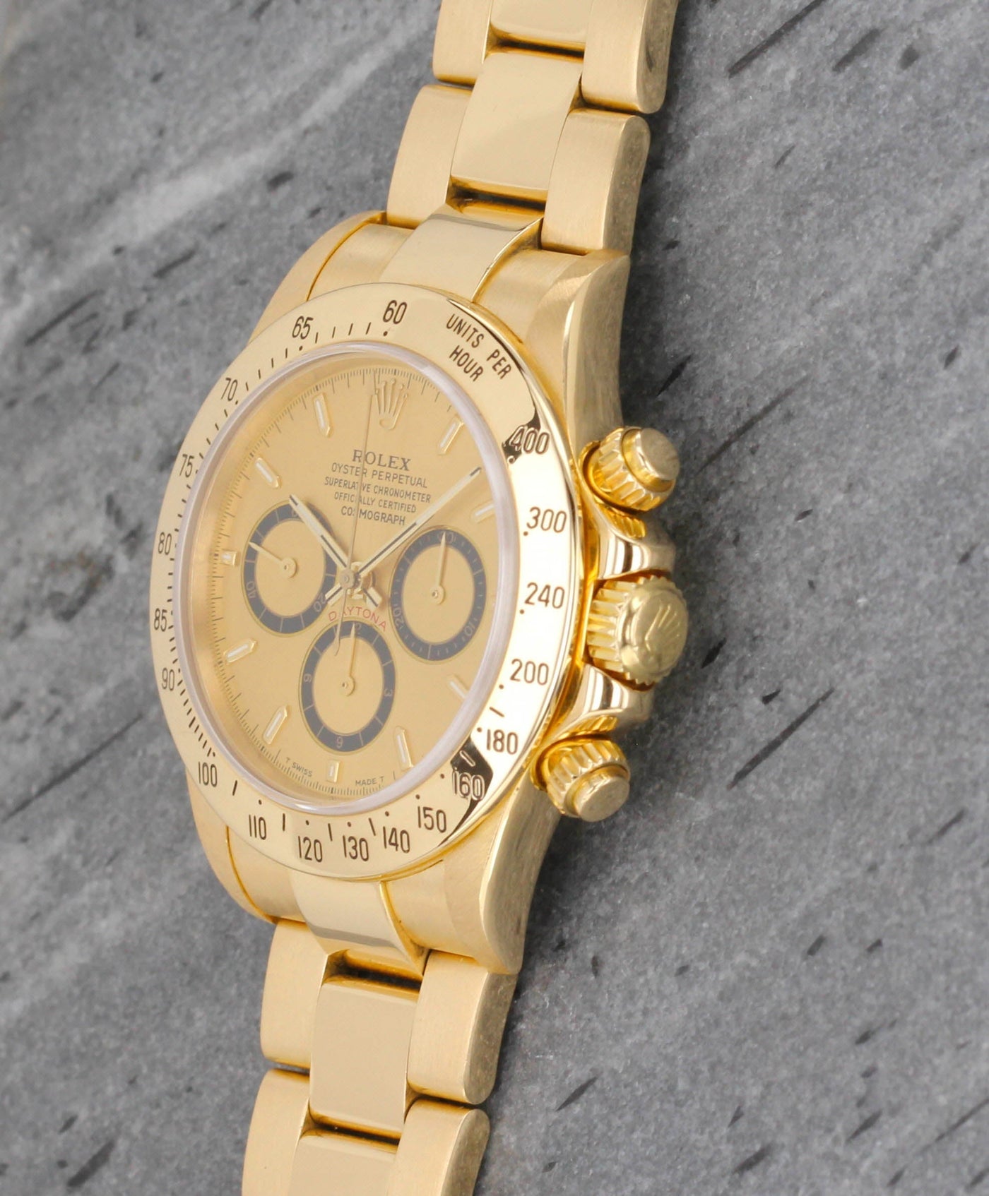 Rolex Daytona 16528 Zenith “6” champagne dial