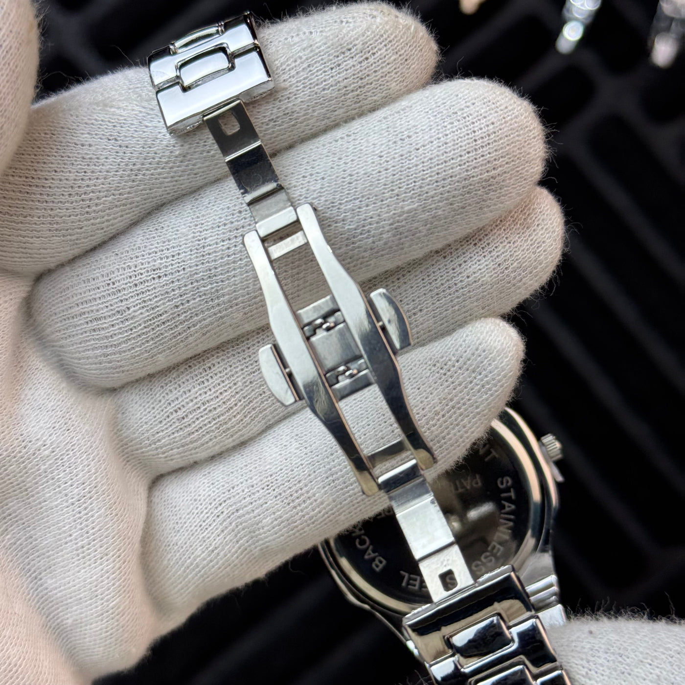 Patek Philippe – Nautilus - Moon Phases - Black