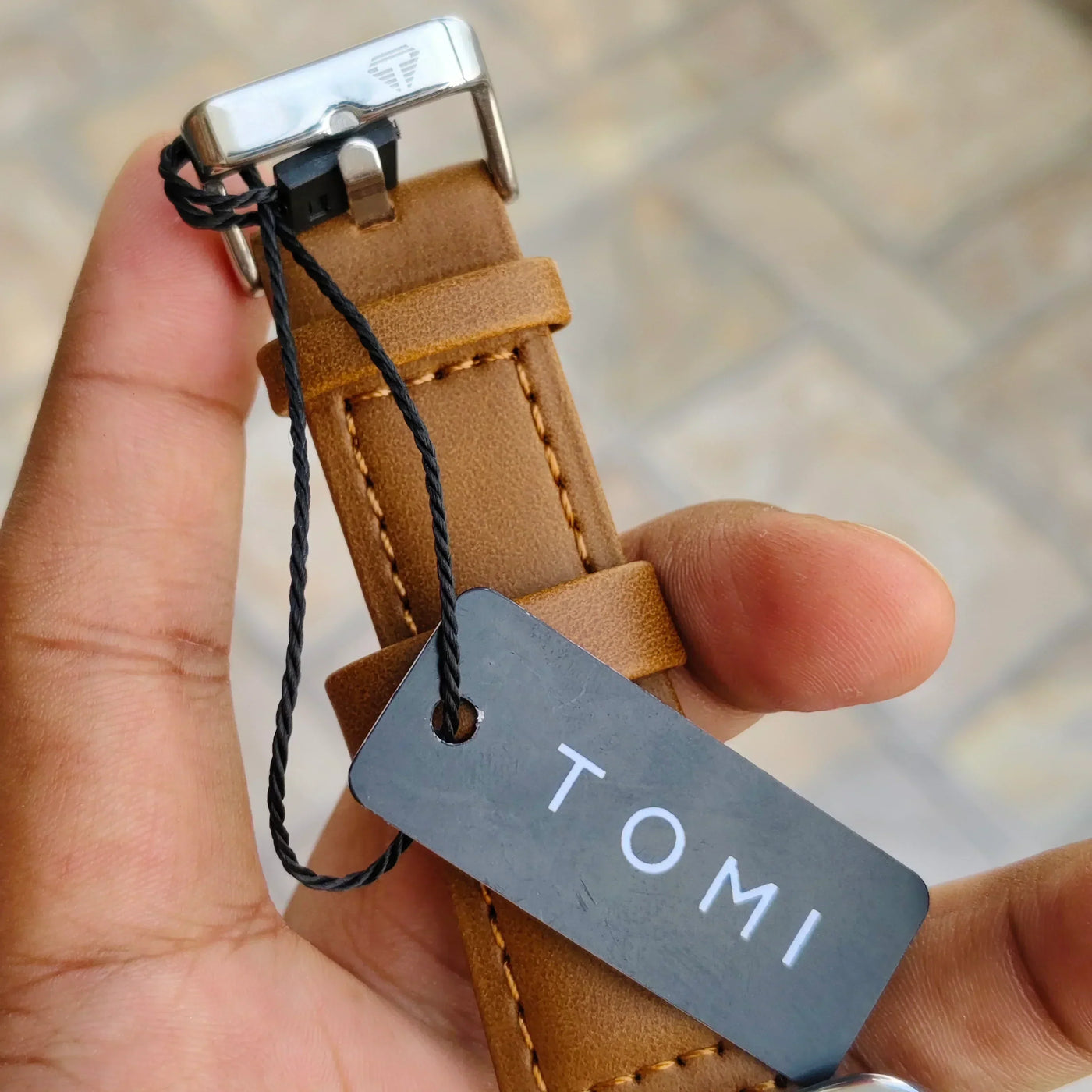 TOMI T-093 Men's Wrist Watch Square Dial