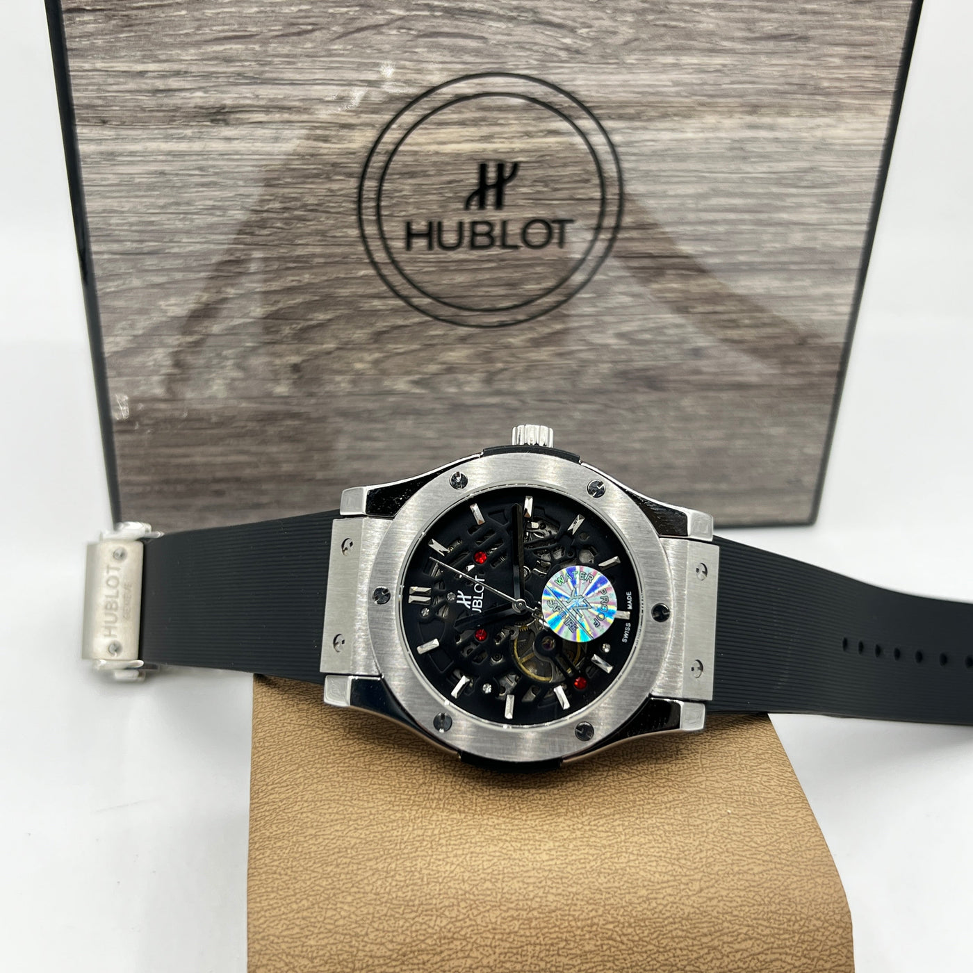 HUB MASTER PLUS WATCH