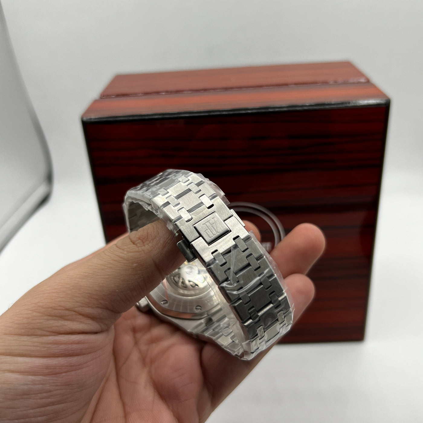 AP MASTER PLUS WATCH AUTOMATIC