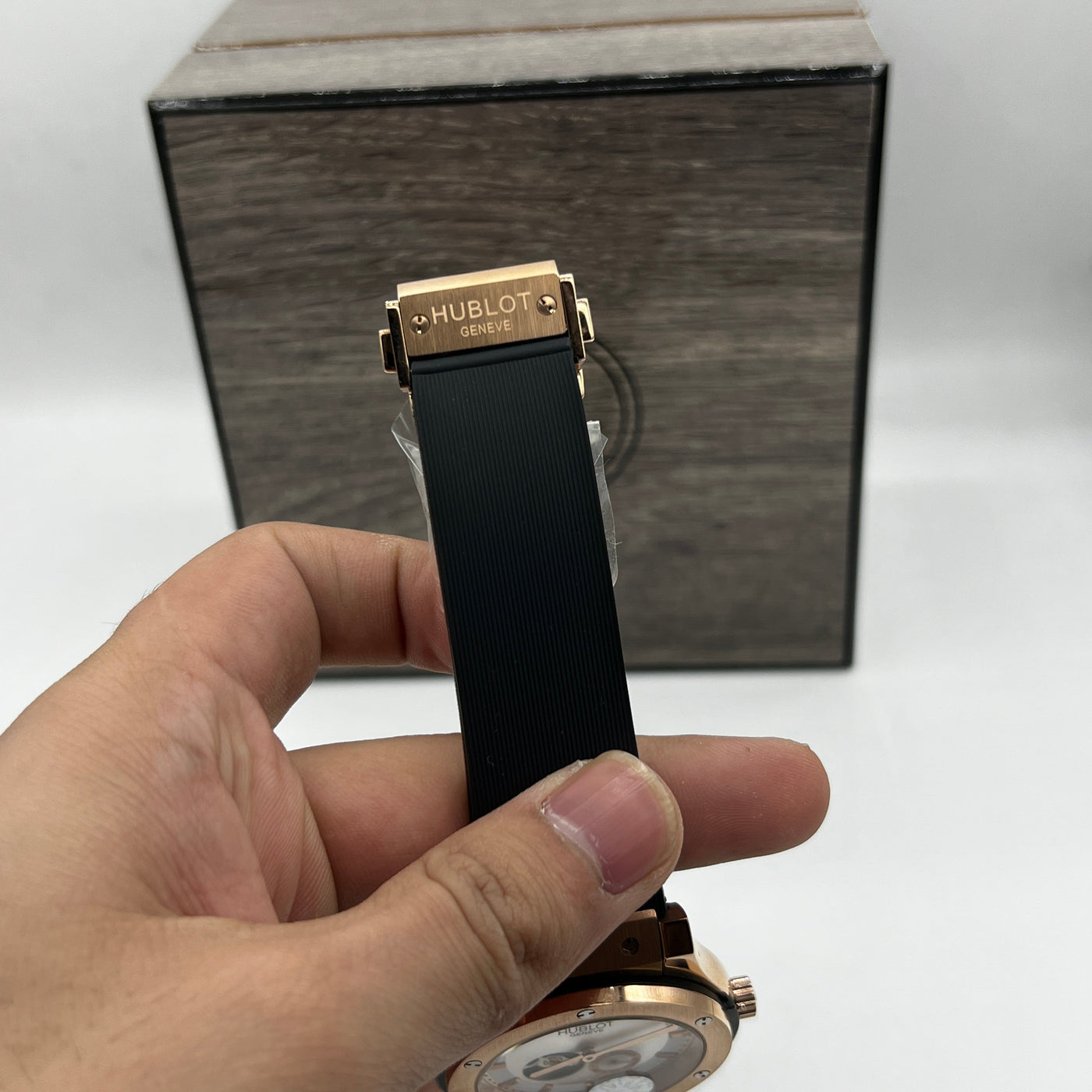 HUB MASTER PLUS WATCH