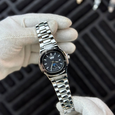 Patek Philippe – Nautilus - Moon Phases - Black