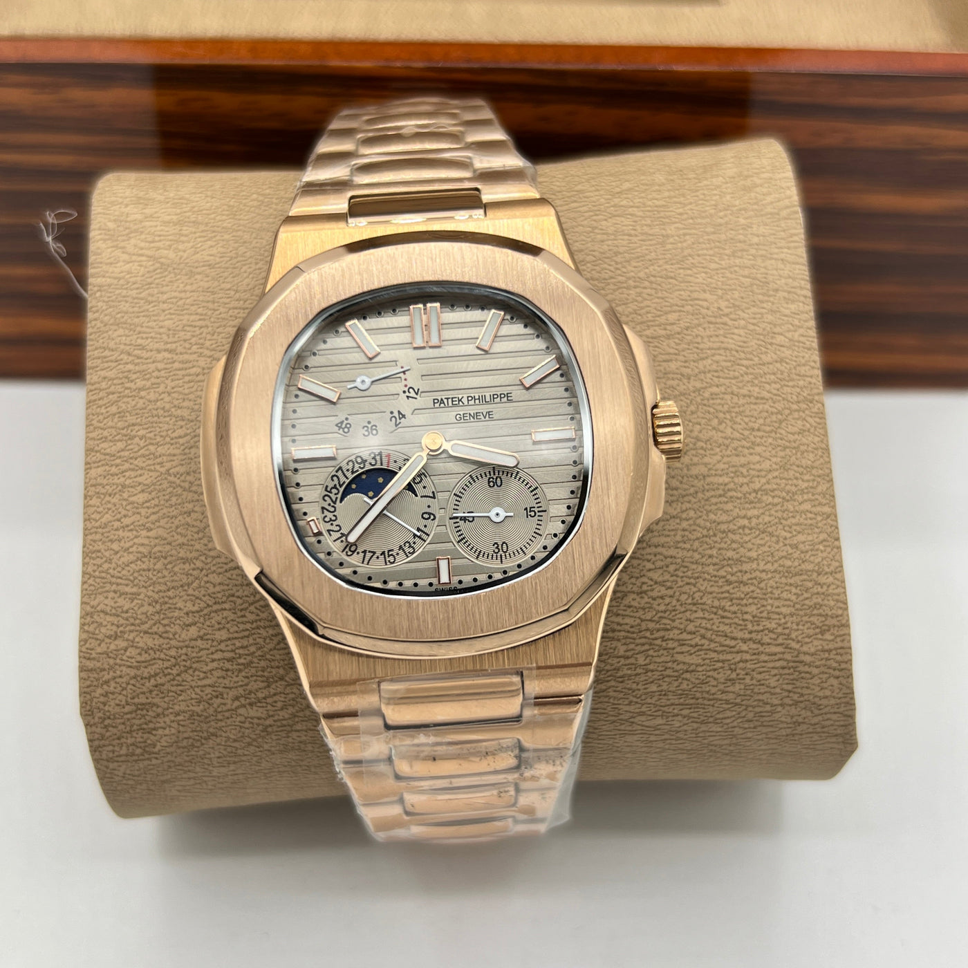 PP MASTER PLUS WATCH WITH BOX