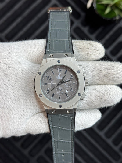 Hublot Chronograph - Gray