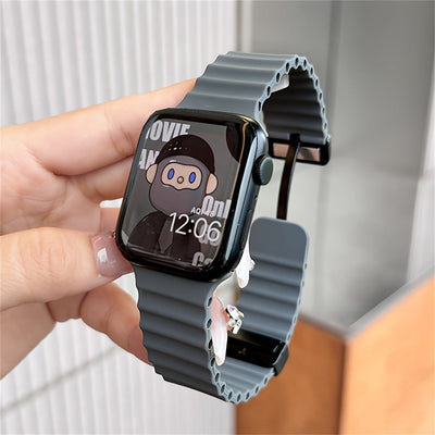 Breathable Silicone Sport Strap with Magnetic Buckle for Apple Watch