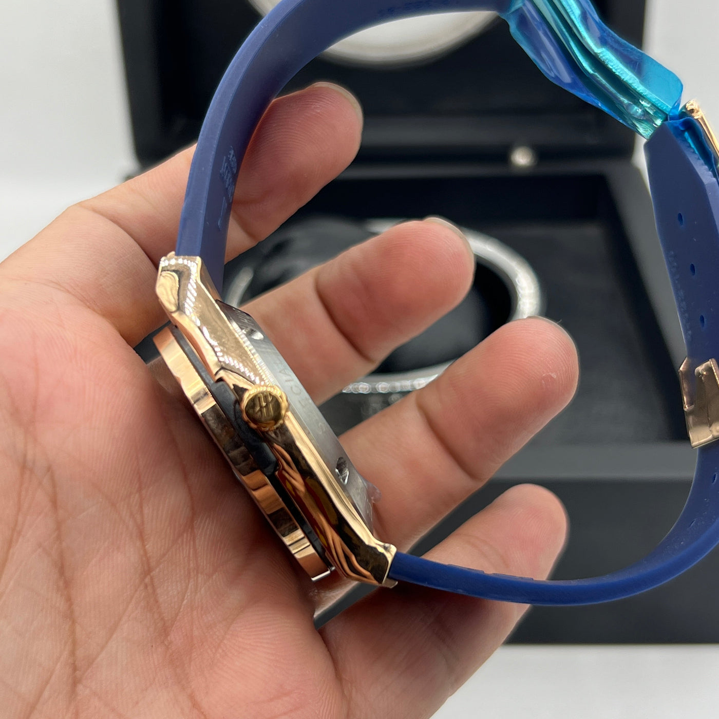 HUB MASTER PLUS PREMIUM AUTOMATIC WATCH WITH BOX