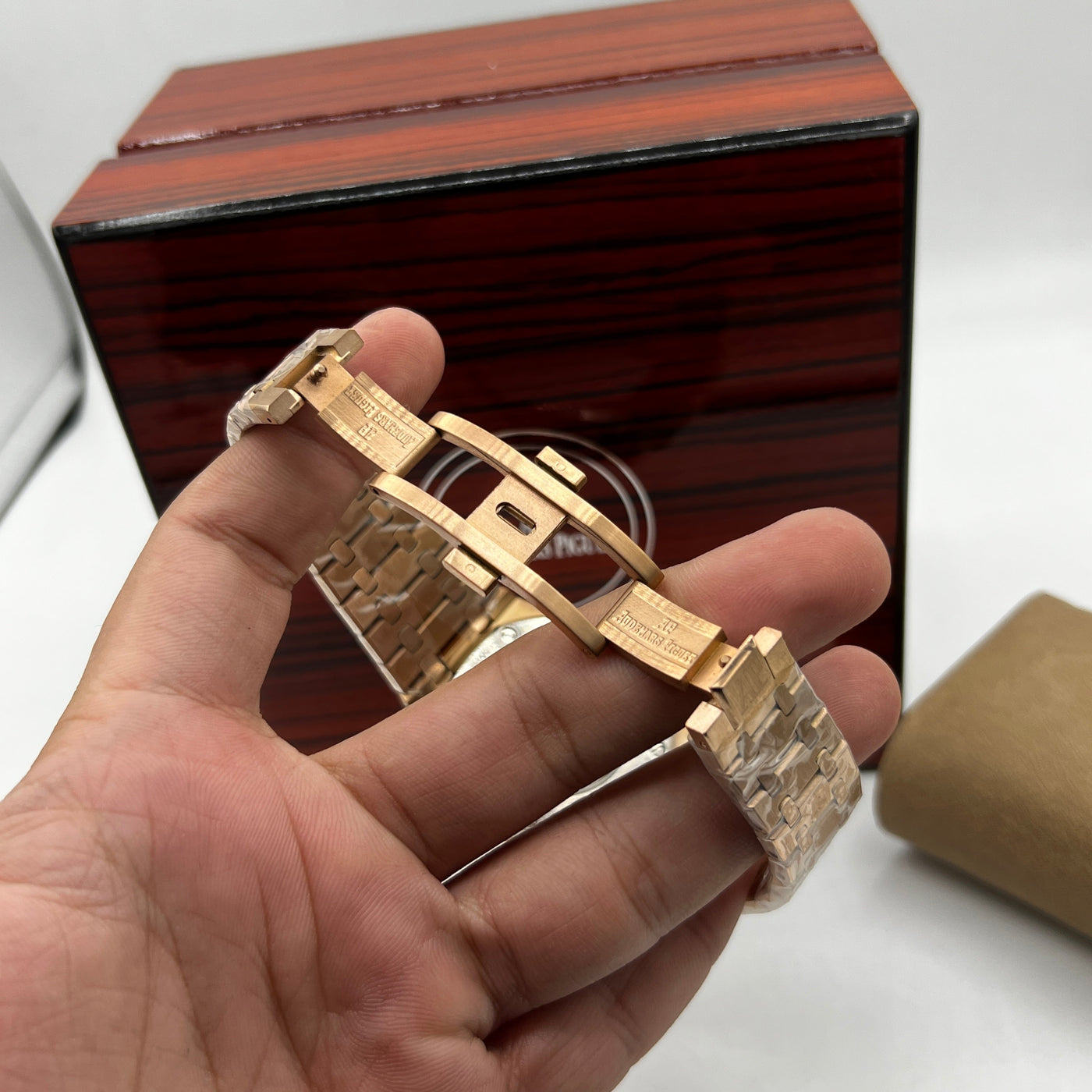 AP MASTER PLUS WATCH AUTOMATIC