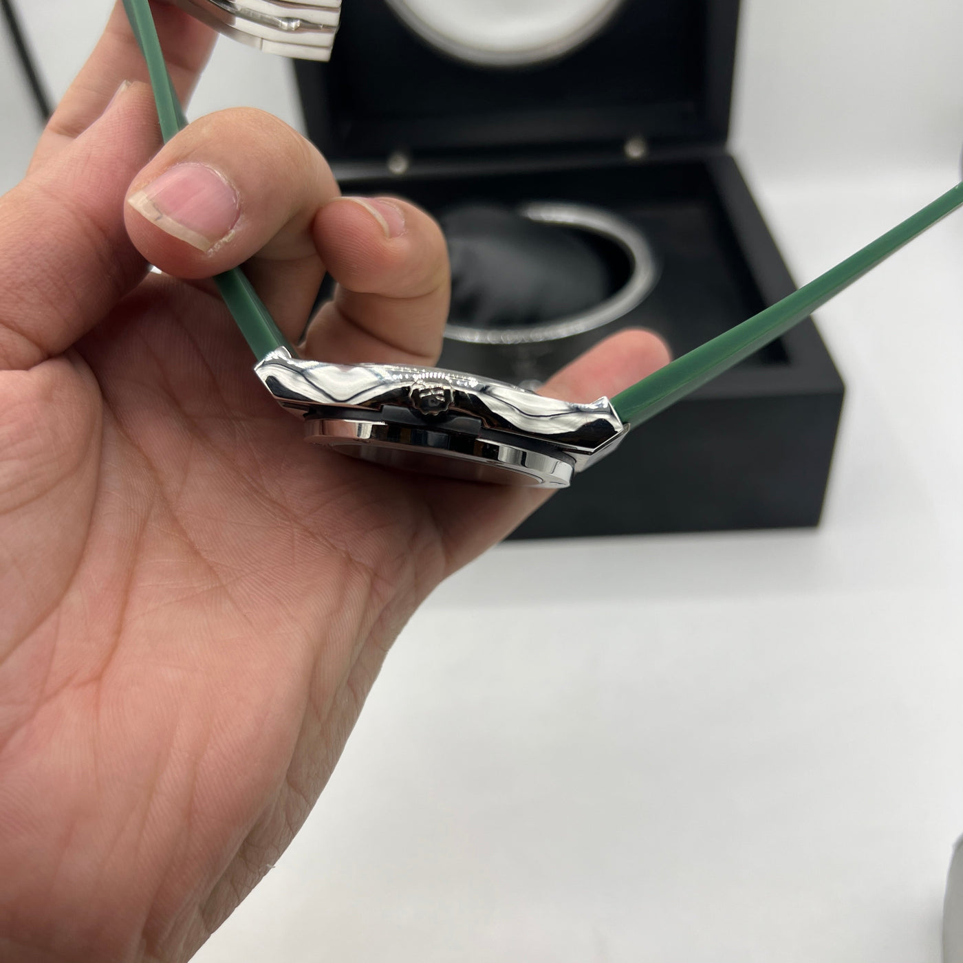 HUB MASTER PLUS PREMIUM AUTOMATIC WATCH WITH BOX