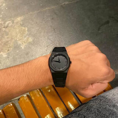 ARABIC BLACK AURA WATCH WITH SIMPLE BOX GIFT🎁