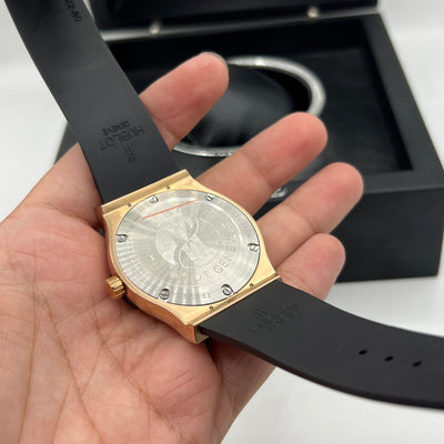 HUB MASTER PLUS PREMIUM AUTOMATIC WATCH WITH BOX