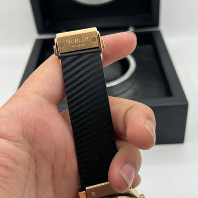 HUB MASTER PLUS PREMIUM AUTOMATIC WATCH WITH BOX