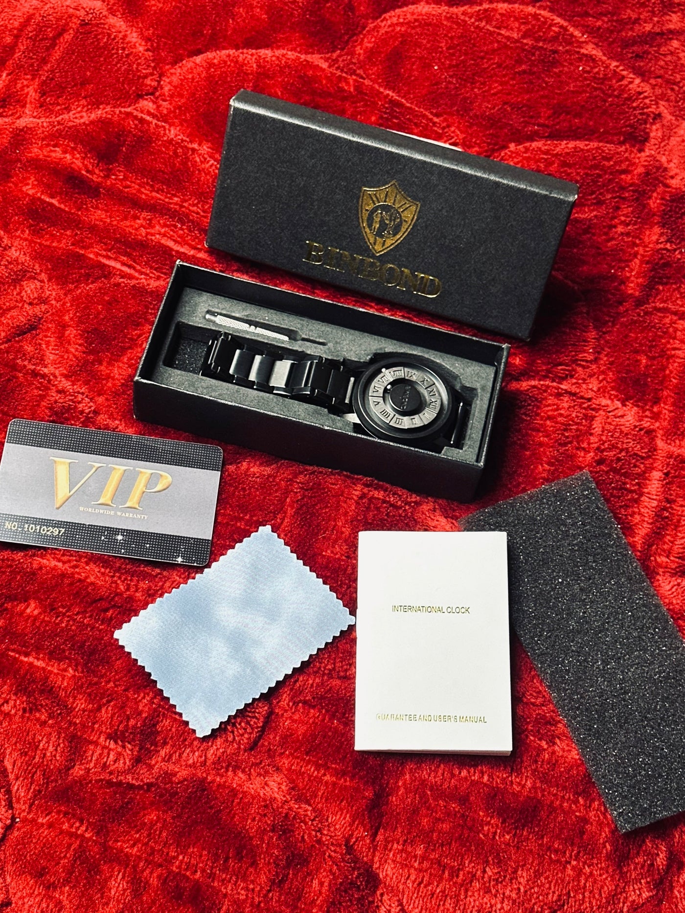 BINDBOND Arm-Less Watch