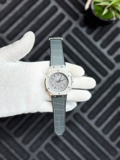 Hublot Chronograph - Gray