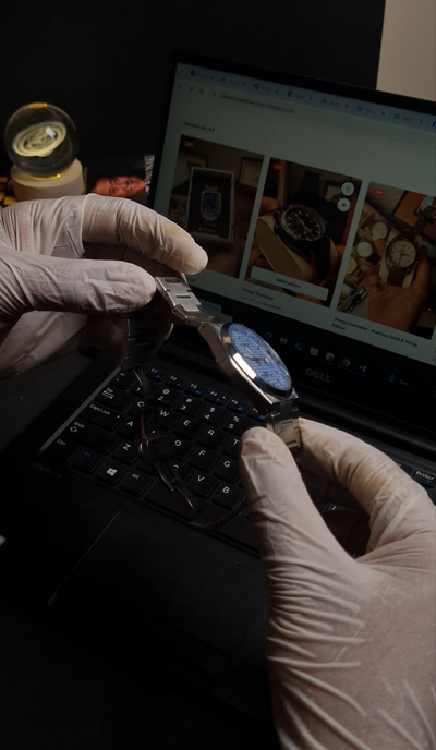 Tissot Prx | Quartz | Silver Chain | Tiffany Texture Blue Dial.        High Demanding