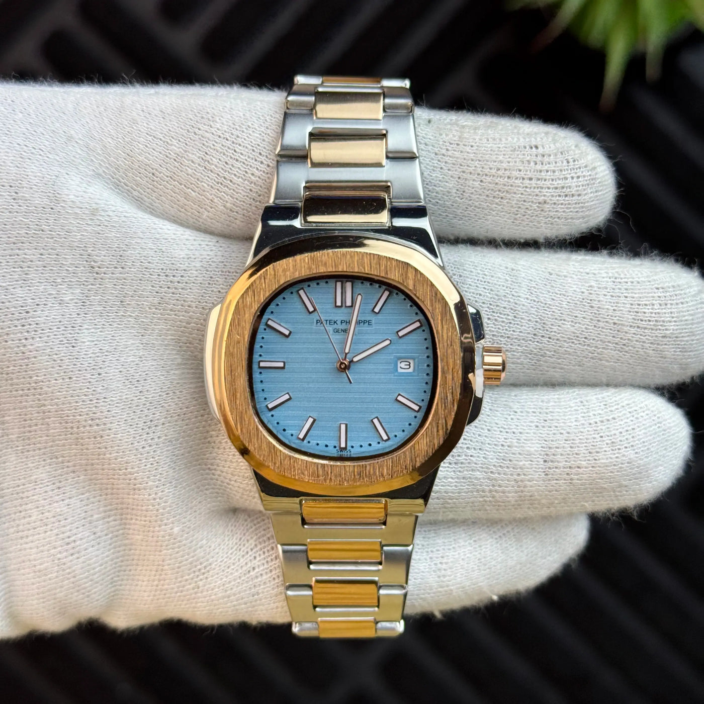 Patek Philippe – Nautilus - Tiffany Two Tone