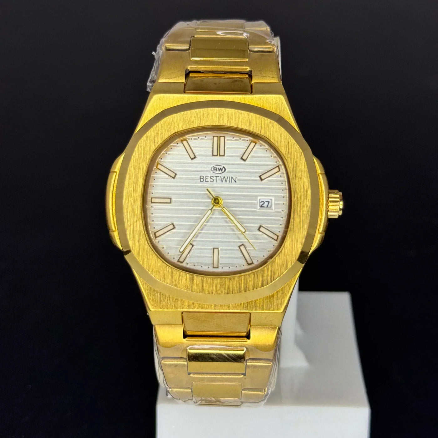Bestwin Watch 137 - Golden White