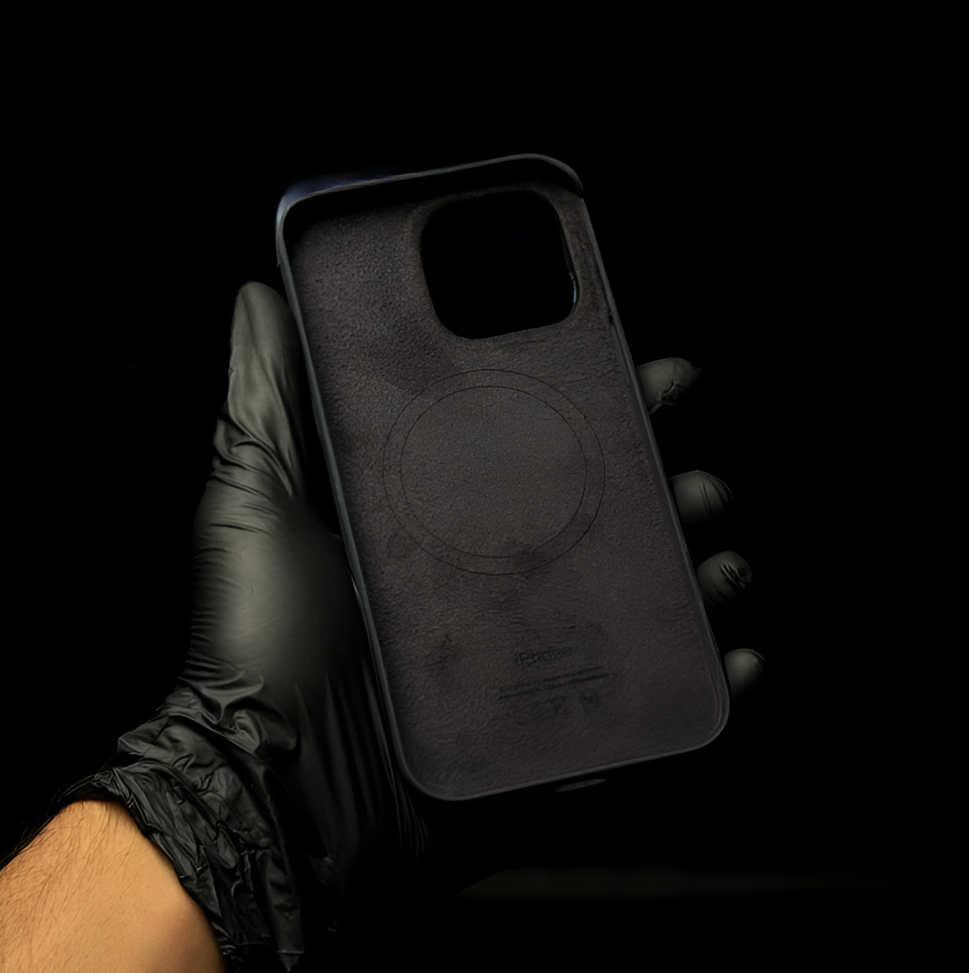 Original Silicone Case with Mage Safe Animation