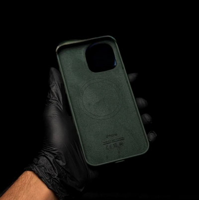 Original Silicone Case with Mage Safe Animation